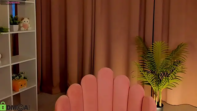 Oliviabagheera online show from April 2026 04:26:02 AM