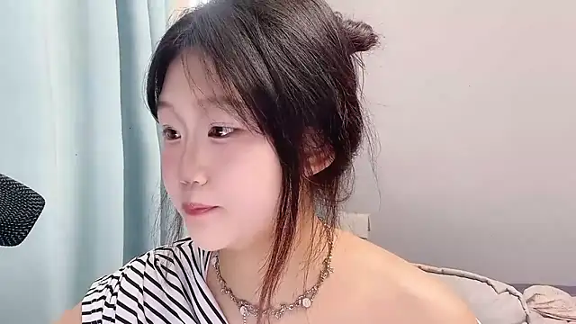 Lilababy00 online show from April 2026 02:03:02 AM