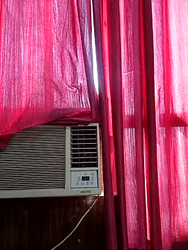 cute dimple0 online show from April 2026 02:33:01 AM