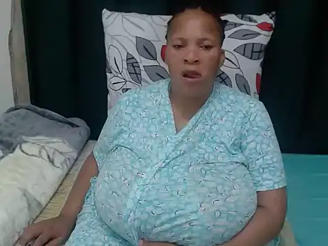 CaramelMelons78 online show from April 2026 11:18:02 PM