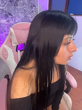 anni99  online show from April 2026 01:27:01 PM