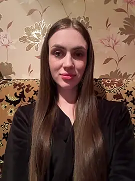 AlinaLove3213 online show from July 2026 07:49:02 PM