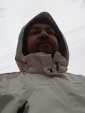 Snapshot of Luceriusbigass chatting on December 2024 11:19:01 AM Luceriusbigass online show from December 2024 11:19:01 AM