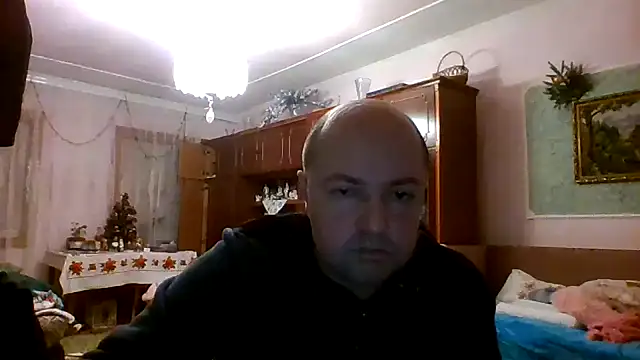 Snapshot of Luceriusbigass chatting on December 2024 05:22:02 PM Luceriusbigass online show from December 2024 05:22:02 PM