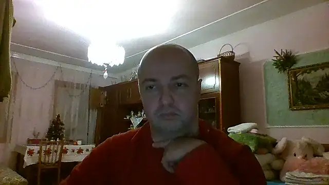 Snapshot of Luceriusbigass chatting on January 2025 04:46:01 PM Luceriusbigass online show from January 2025 04:46:01 PM