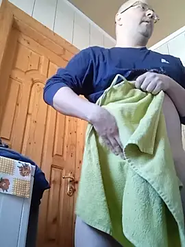 Snapshot of Luceriusbigass chatting on February 2025 09:11:02 AM Luceriusbigass online show from February 2025 09:11:02 AM