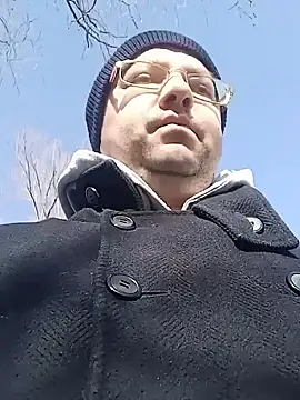 Snapshot of Luceriusbigass chatting on February 2025 12:03:02 PM Luceriusbigass online show from February 2025 12:03:02 PM