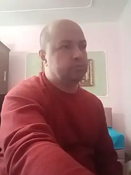 Snapshot of Luceriusbigass chatting on March 2025 03:35:01 PM Luceriusbigass online show from March 2025 03:35:01 PM