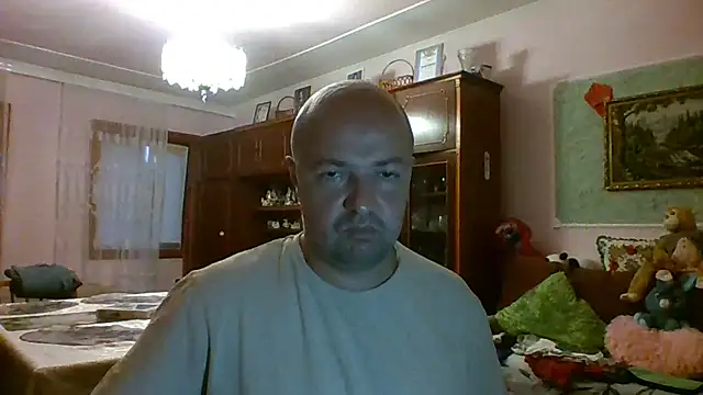 Snapshot of Luceriusbigass chatting on July 2026 06:40:02 PM Luceriusbigass online show from July 2026 06:40:02 PM