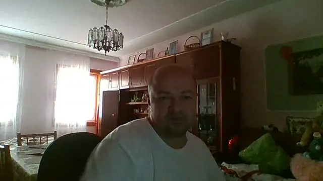 Snapshot of Luceriusbigass chatting on July 2026 07:15:02 AM Luceriusbigass online show from July 2026 07:15:02 AM
