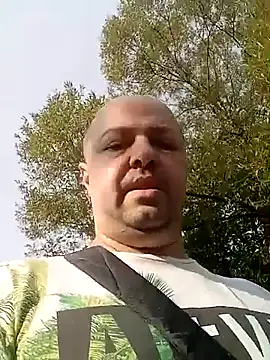 Snapshot of Luceriusbigass chatting on July 2026 05:03:01 AM Luceriusbigass online show from July 2026 05:03:01 AM