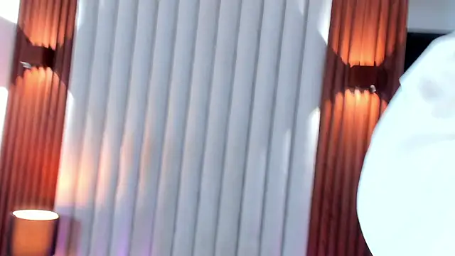 Scarlett Evanss  online show from April 2026 12:56:01 PM