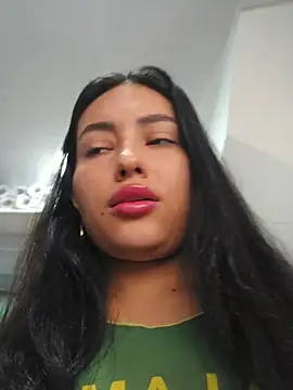 VioletRousee online show from July 2026 02:13:02 PM