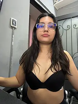 VioletRousee online show from July 2026 03:08:01 PM