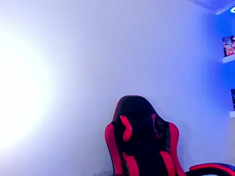 Noah carter16 online show from April 2026 12:21:01 PM