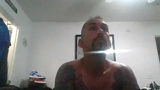 Snapshot of tenser59 chatting on April 2026 10:43:01 AM tenser59 online show from April 2026 10:43:01 AM