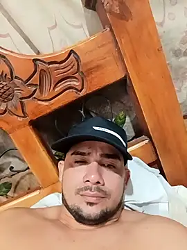 franDuxxx online show from April 2026 06:23:01 PM