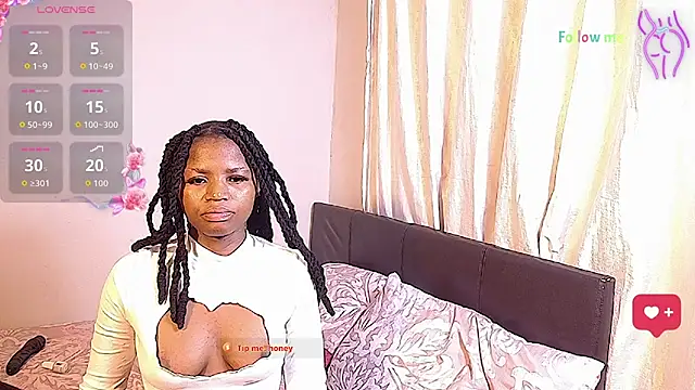 CocoaBelle online show from April 2026 05:39:01 PM