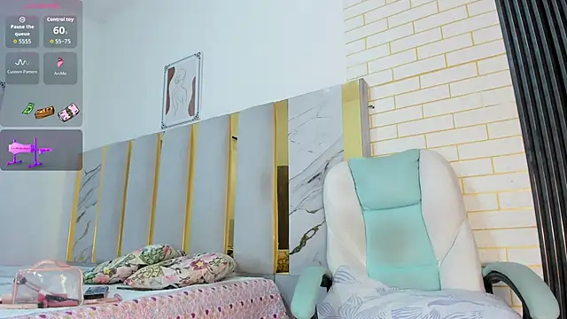 Nova-Zay online show from April 2026 12:17:02 PM