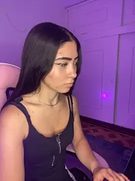 AMBERBUNNY  online show from April 2026 01:25:02 PM