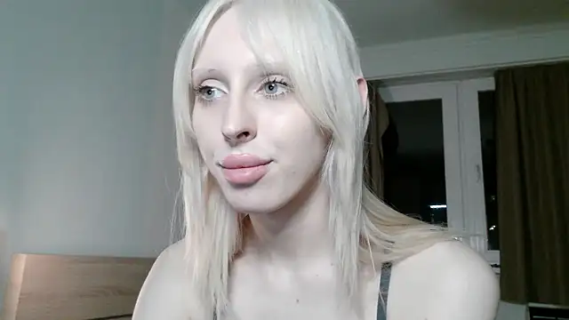 Sora100000 online show from April 2026 06:52:01 PM