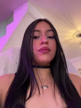 Kattze  online show from April 2026 09:50:02 PM