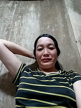 vanlucky2 online show from May 2026 11:12:03 PM