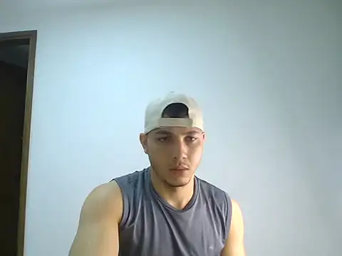 Max valiant online show from April 2026 02:44:01 AM