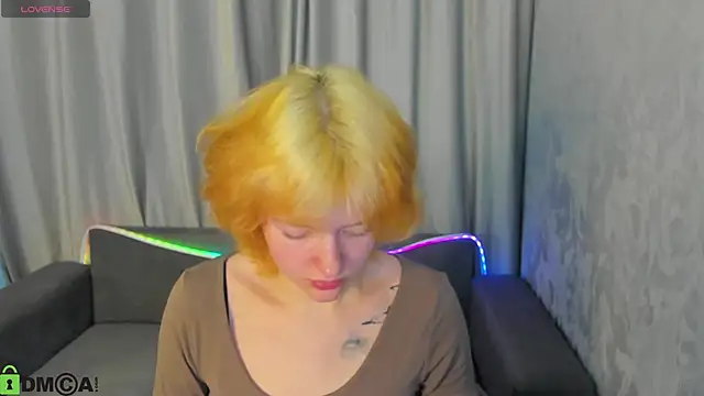 Star Bee online show from April 2026 01:07:01 AM