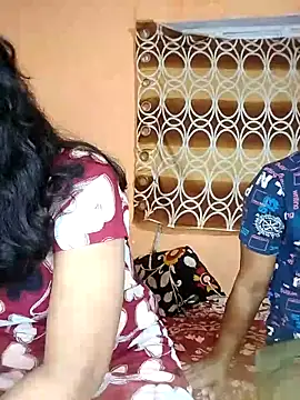 Snapshot of hornycouple096 chatting on June 2026 12:58:02 PM hornycouple096 online show from June 2026 12:58:02 PM