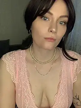 Snapshot of Ann_Hunt chatting on May 2026 07:03:01 AM Ann Hunt online show from May 2026 07:03:01 AM