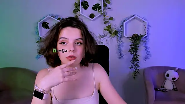 mia mooon  online show from July 2026 11:03:01 AM