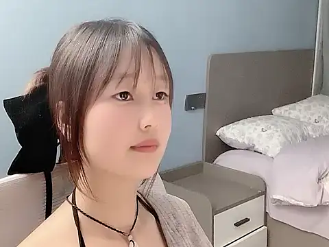 Xiaoqing00 online show from April 2026 02:12:01 PM