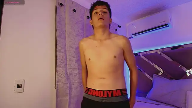 Luca Voss online show from April 2026 12:19:02 PM