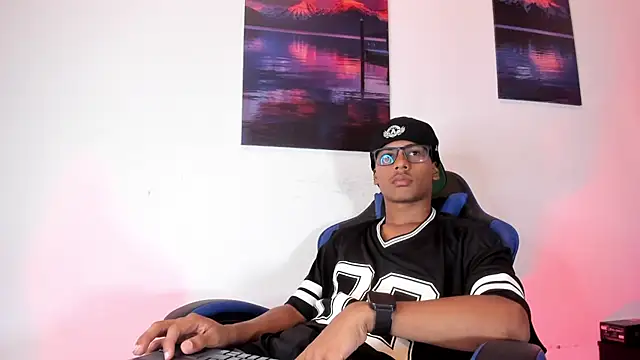 LiamKron online show from July 2026 11:13:01 AM