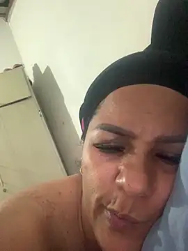 tyraba online show from April 2026 10:15:02 PM