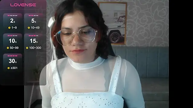 Scarlett jhonson ch online show from April 2026 12:37:01 PM