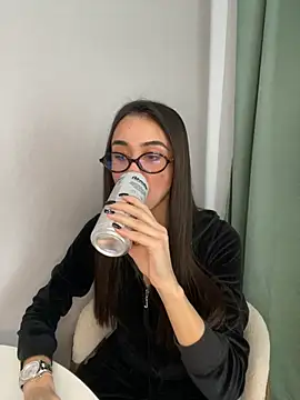 ItsAshly  online show from April 2026 01:12:02 PM