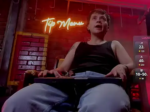 MissaelRossi online show from April 2026 07:42:01 PM