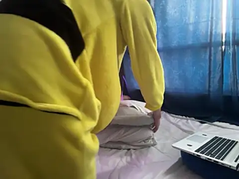  DavidPrince  online show from April 2026 09:39:33 PM