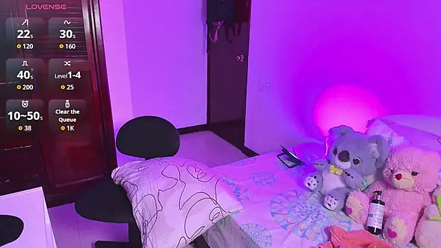liiliie petite online show from July 2026 08:44:02 PM