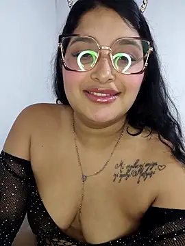 Maddy Kay online show from April 2026 11:46:02 AM