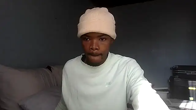 Snapshot of Nkazimulz chatting on May 2026 06:20:01 AM Nkazimulz online show from May 2026 06:20:01 AM