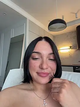 LucyHotty  online show from April 2026 10:10:01 AM