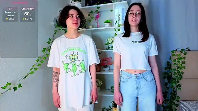 AllisonKierce online show from April 2026 03:24:01 AM