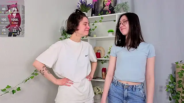 AllisonKierce online show from April 2026 03:21:01 AM