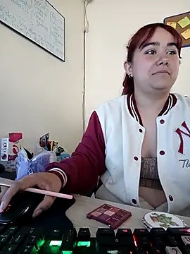 AliceScoot  online show from April 2026 05:18:01 PM