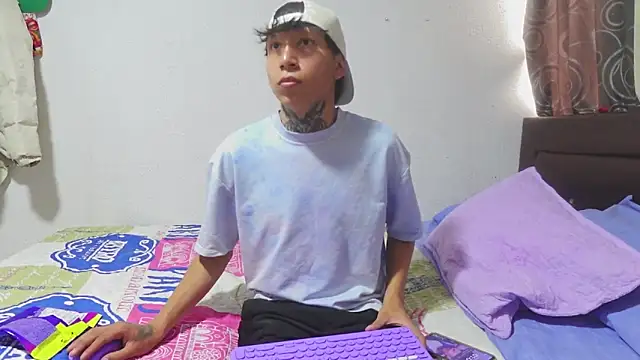 Alexander 2003Castro online show from April 2026 06:03:01 PM