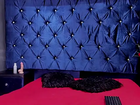 AntonelaSandoval online show from April 2026 07:07:01 PM