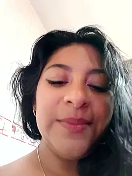 Arianha segura online show from April 2026 07:58:02 PM